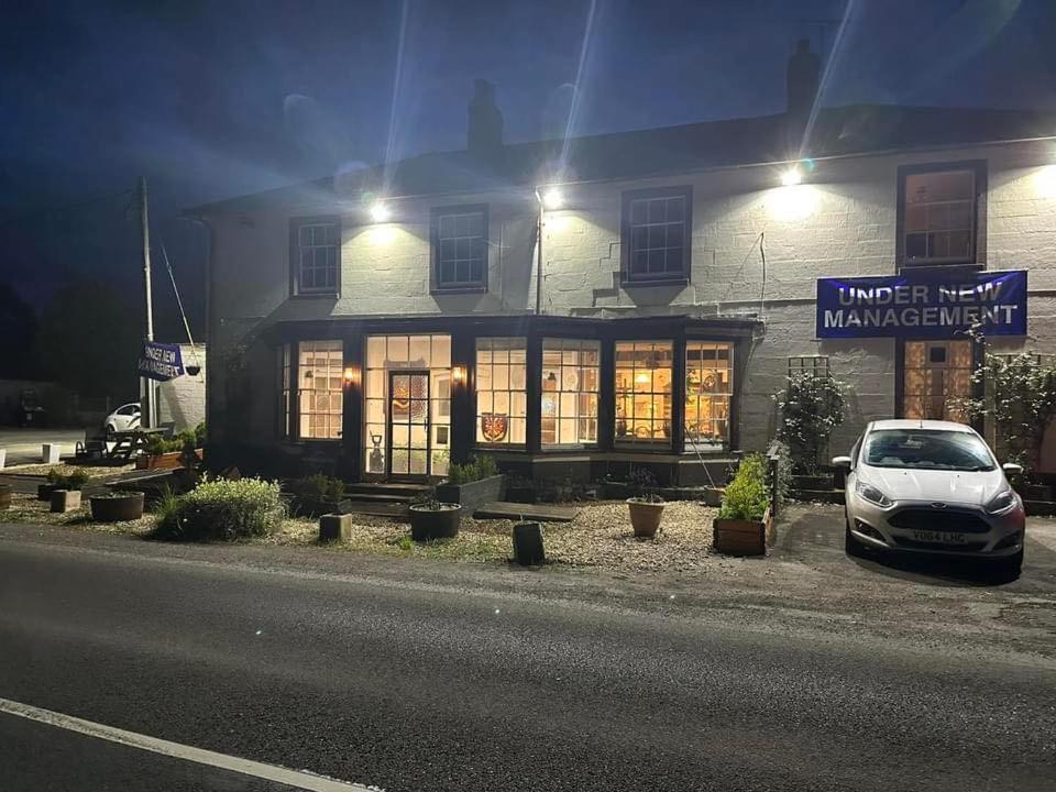 The Penruddocke Arms Bed and Breakfast Dinton  Εξωτερικό φωτογραφία