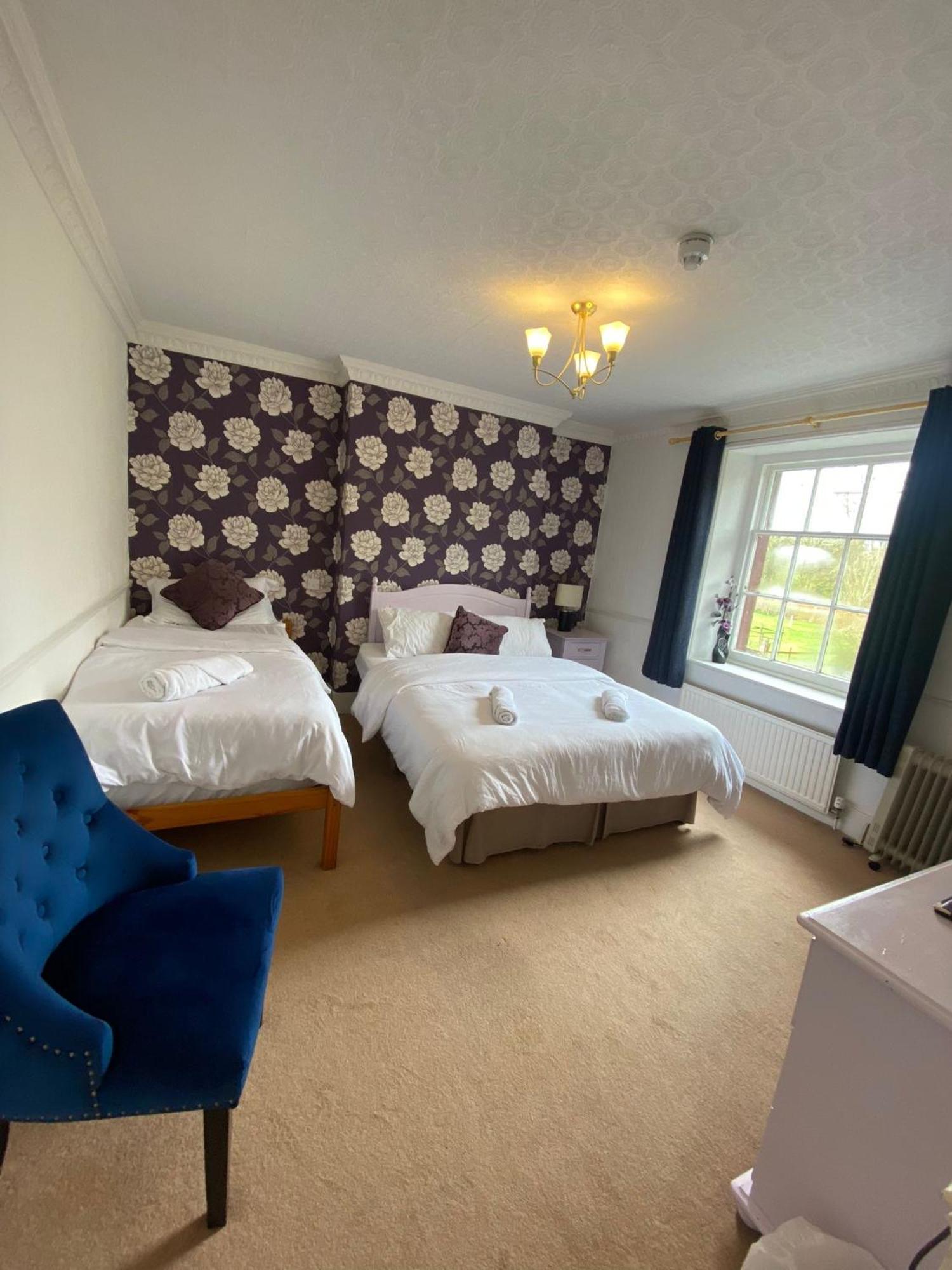 The Penruddocke Arms Bed and Breakfast Dinton  Εξωτερικό φωτογραφία