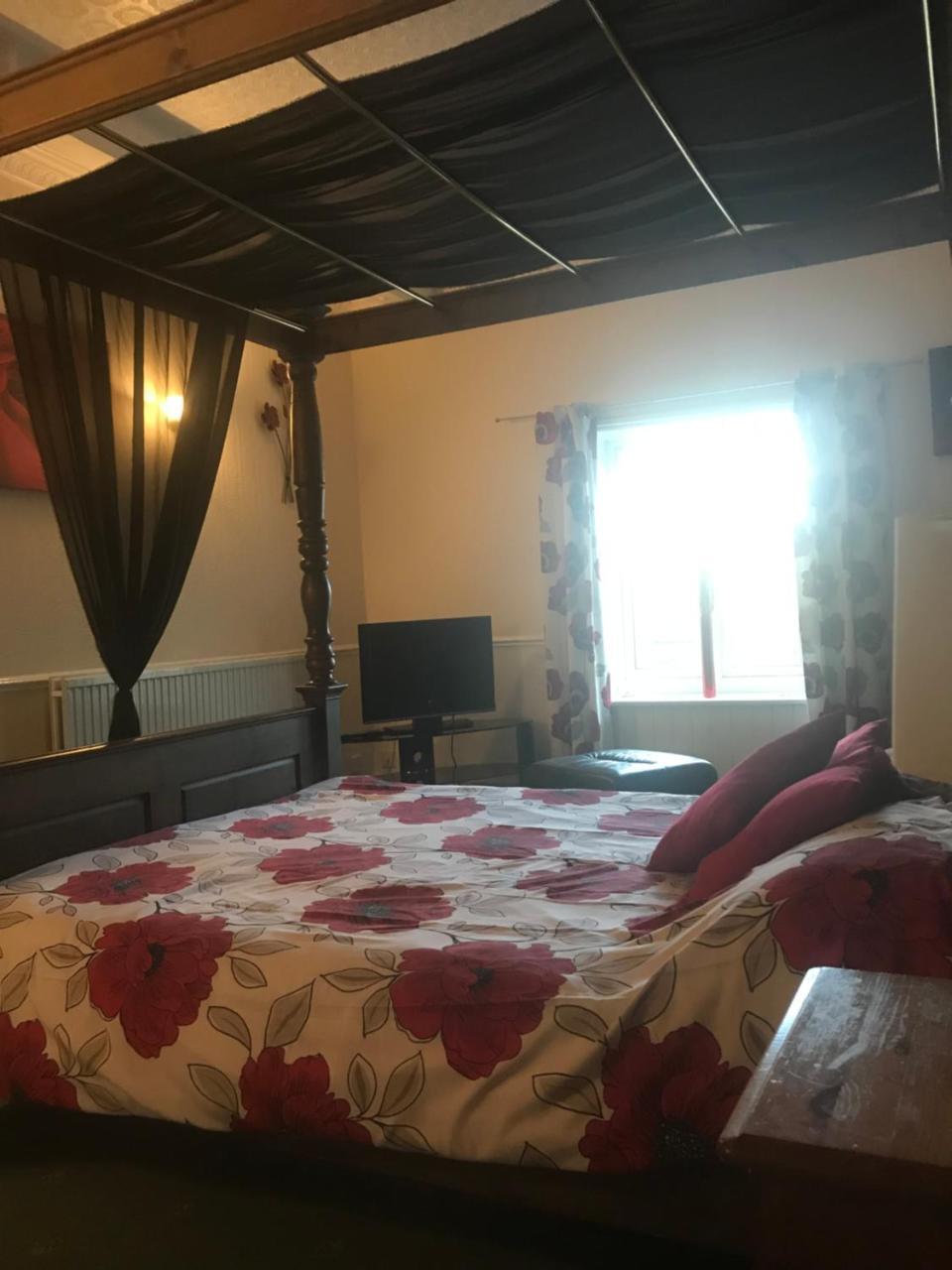 The Penruddocke Arms Bed and Breakfast Dinton  Εξωτερικό φωτογραφία